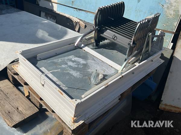 Vindslucka Fakro 1250x 750mm