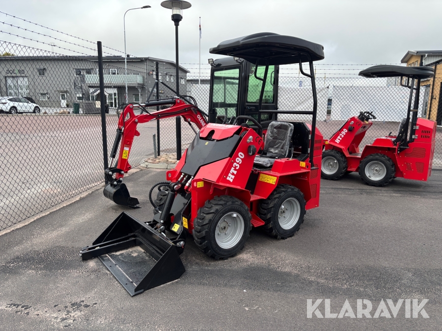 Kompaktlastare Land-Job HT390