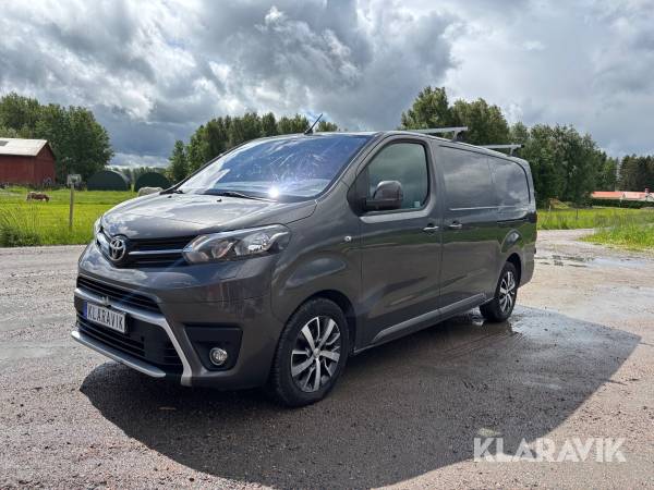 Skåpbil Toyota Proace 2.0d Automat dragkrok / Vinterhjul