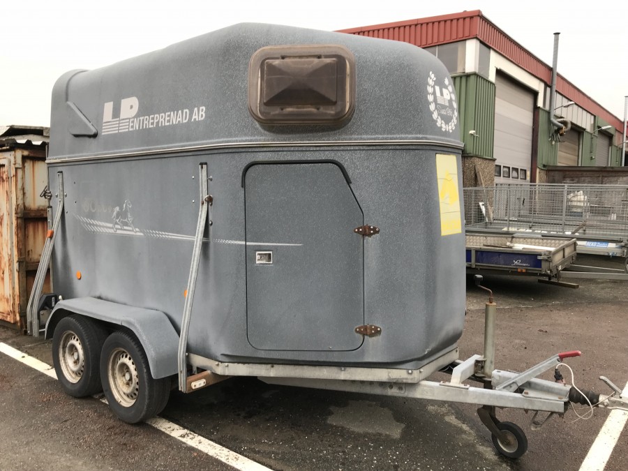 Hästtransport / Släp