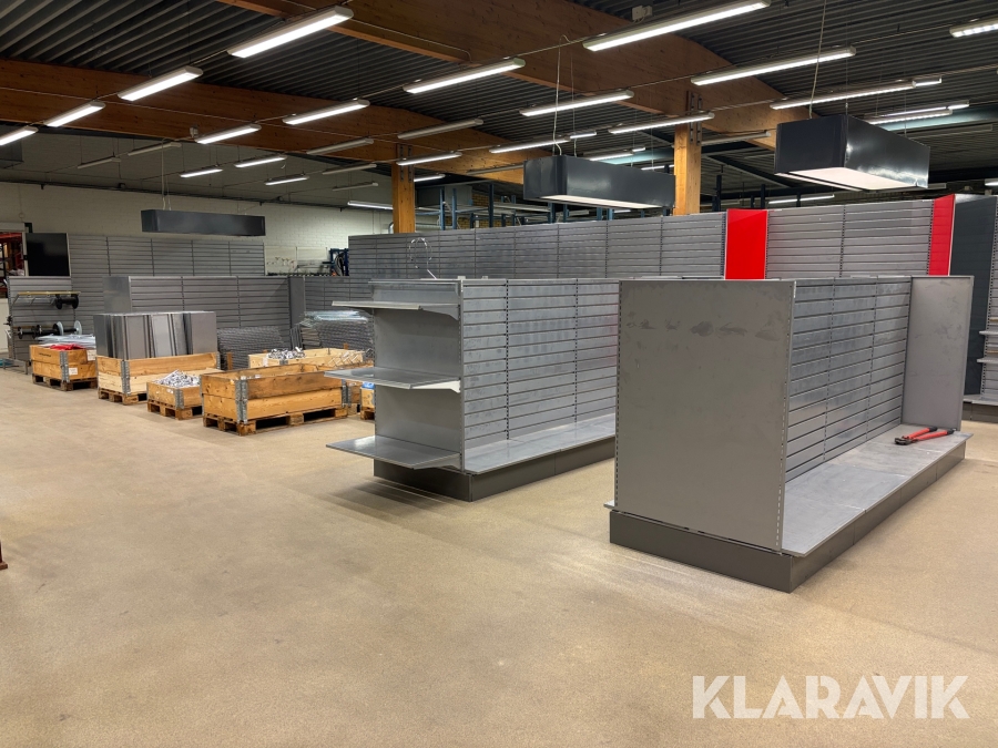 Stort parti butiksinredning Hestra