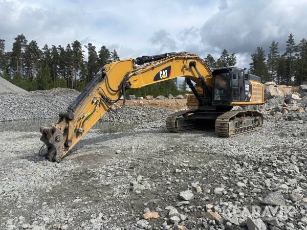 Grävmaskin CAT 352F