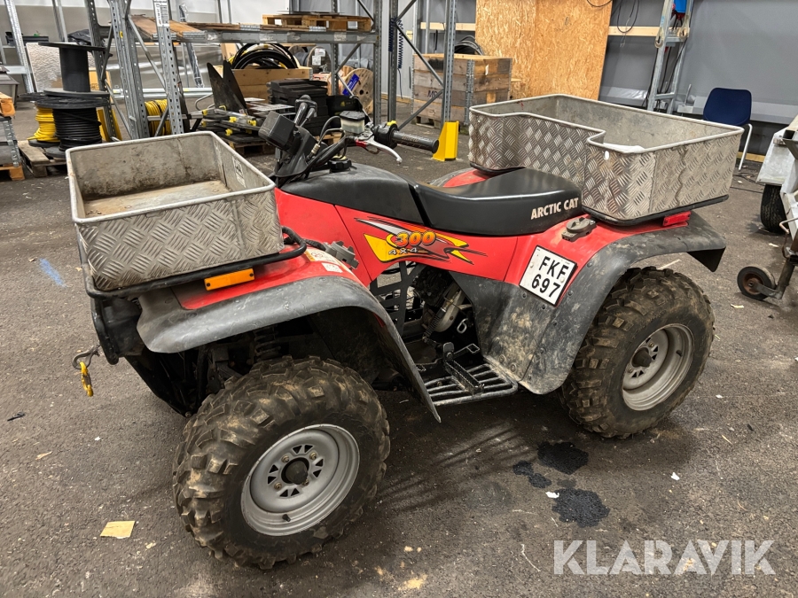 ATV Arctic Cat 300 4x4