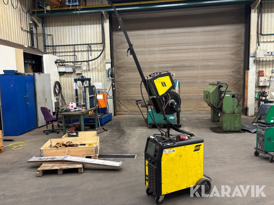 Vätskekyld MIG/MAG-svets ESAB Origo Mig 410 w med Feed 484 matarverk