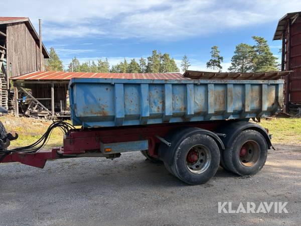 Traktorkärra