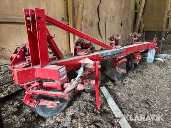 4-skärig plog Massey Ferguson 710-4AX