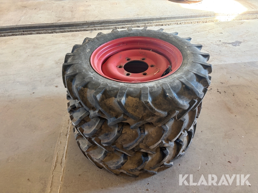 Däck till växtskyddsspruta Moteska Pirelli 7.50R20