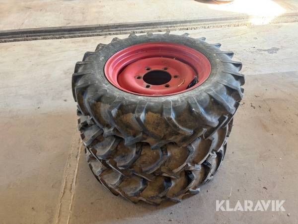 Däck till växtskyddsspruta Moteska Pirelli 7.50R20