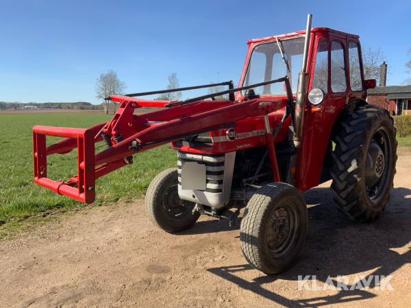 Traktor Massey Ferguson 135 multi power med frontlastare och redskap