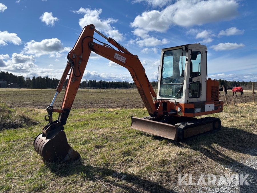 Grävmaskin Schaeff HR 16