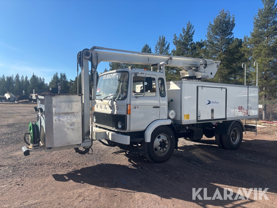 Avisningsbil Volvo Nordic Bimo F 613 med korg