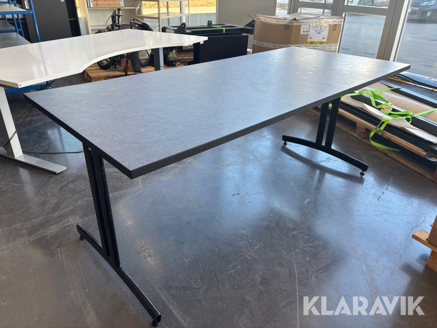 Kontorsbord Aj produkter