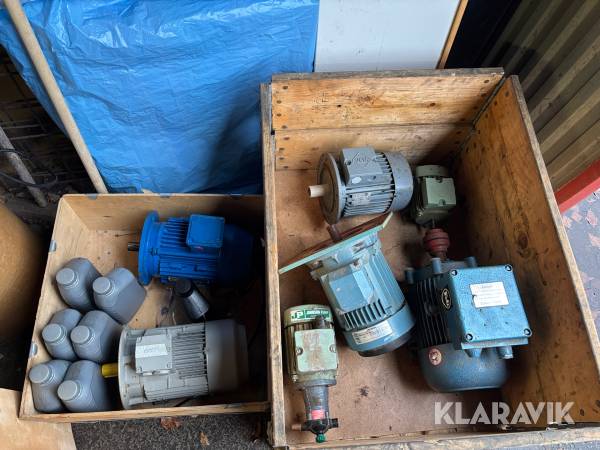 Elmotorer Brook / Mez / F&G / ABB 7st med tillhörande olja