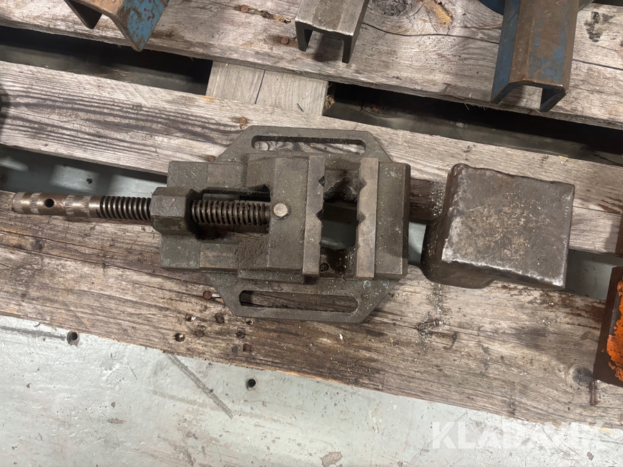 Skruvstycke + hambolt