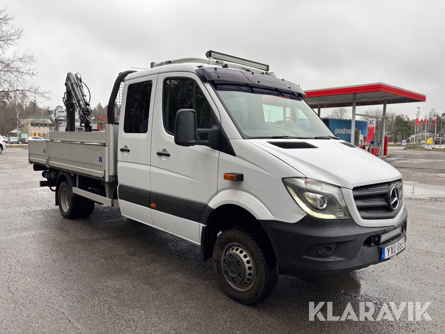 PickupMercedes-BenzSprinter4Motionmedkran