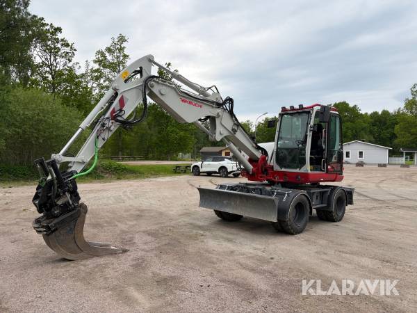 Grävmaskin Takeuchi TB395W med redskap