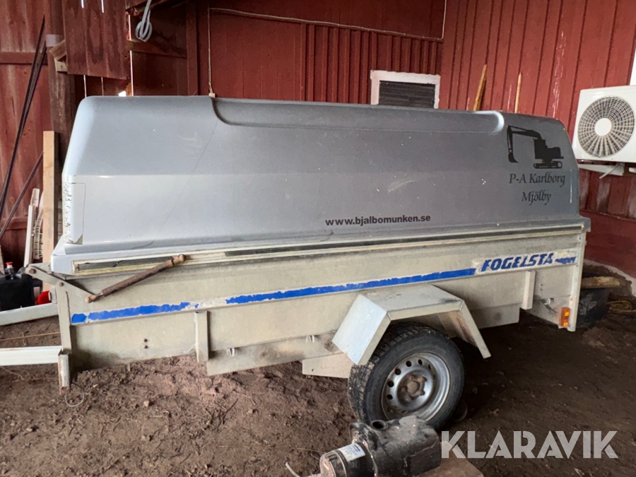 Släp Fogelsta med dieseltank