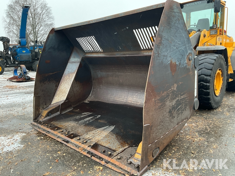 Högtippande skopa Ufo 10m3