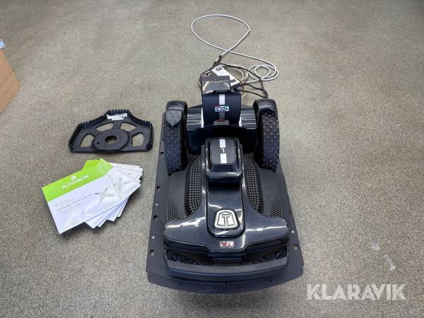 Robotgräsklippare Techline L X6 4WD 6000m2