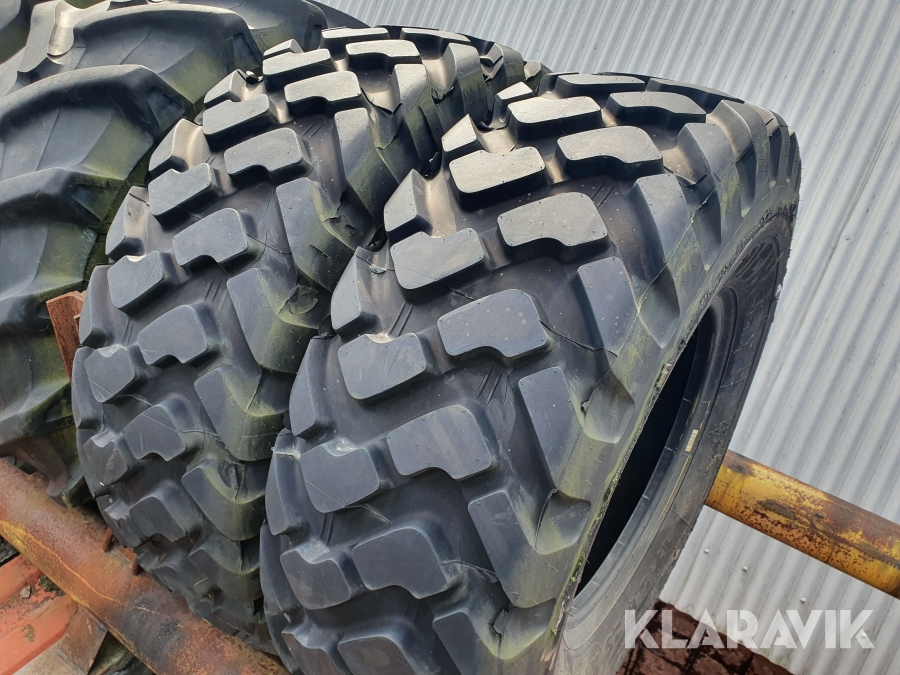 Entreprenaddäck Michelin XTLA 17.5R25 2st