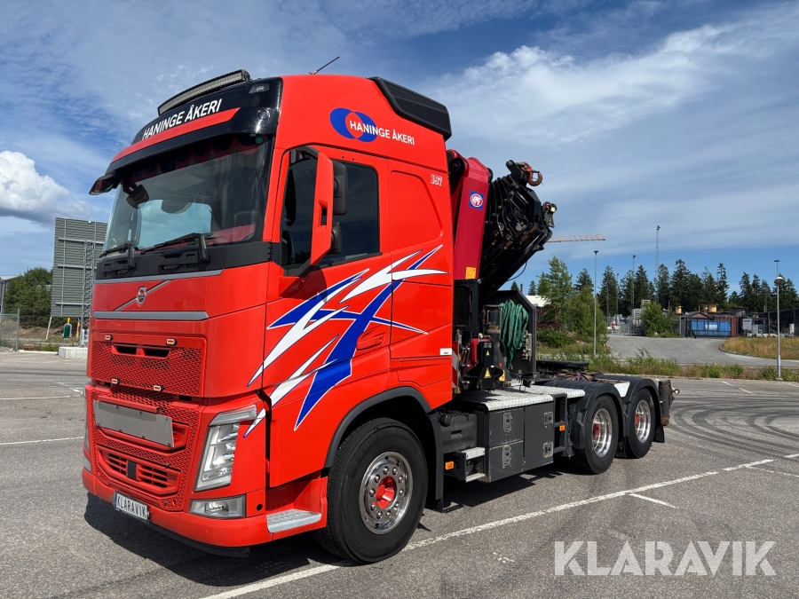 Dragbil med kran Volvo FH 540 6x2 2021