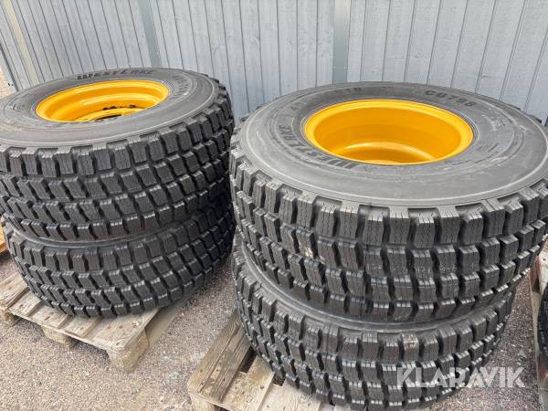 Vinterdäck Westlake CB798 405/70R18 4st till Cat 906