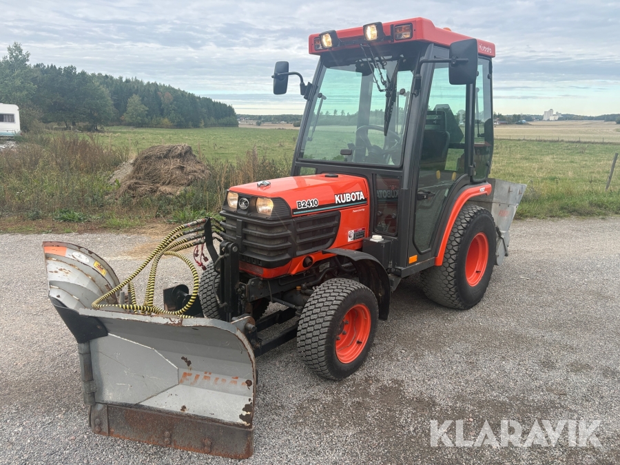 Traktor Kubota B2410 HST
