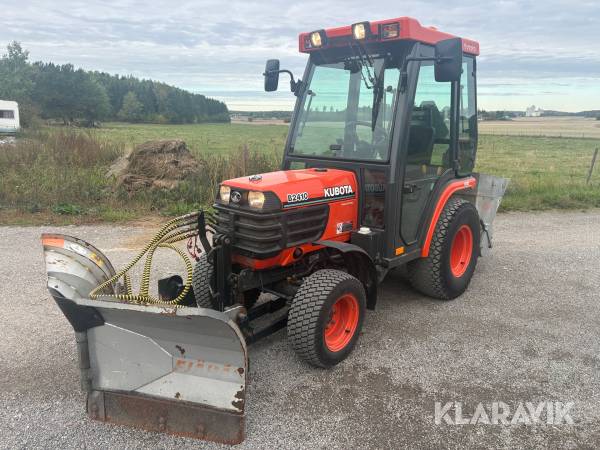 Traktor Kubota B2410 HST