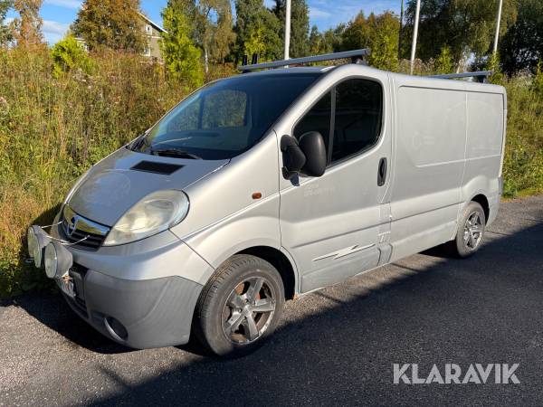 Skåpbil Opel Vivaro 2.7t 2.0 CDTI 90hk