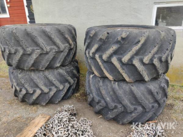 Skogsmaskinsdäck med fälgar. Nokian TRS LS-2 600/55-26,5