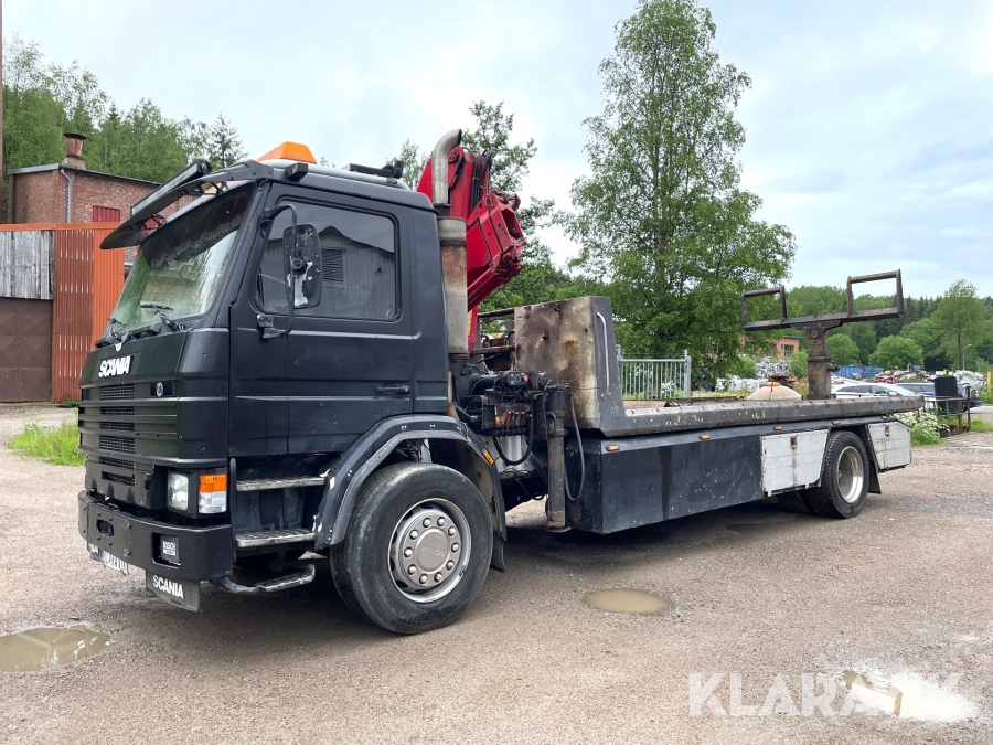 Bärgningsbil Scania P93 ML med kran