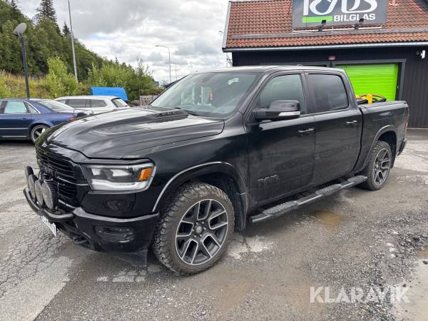 Pickup Dodge RAM 1500 5.7L HEMI Laramie-utrustad