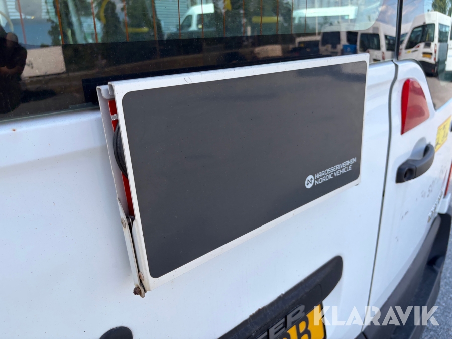 Minibuss Renault Master Chassi Cab 3.5 T 2.3 dCi Manuell 145 hk