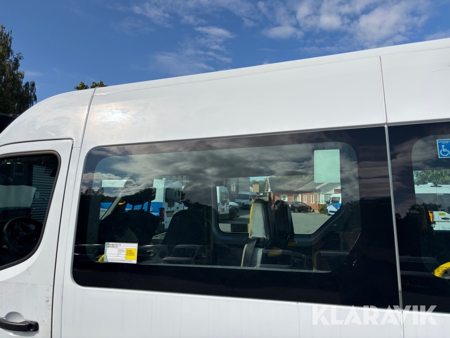 Minibuss Renault Master Chassi Cab 3.5 T 2.3 dCi Manuell 145 hk