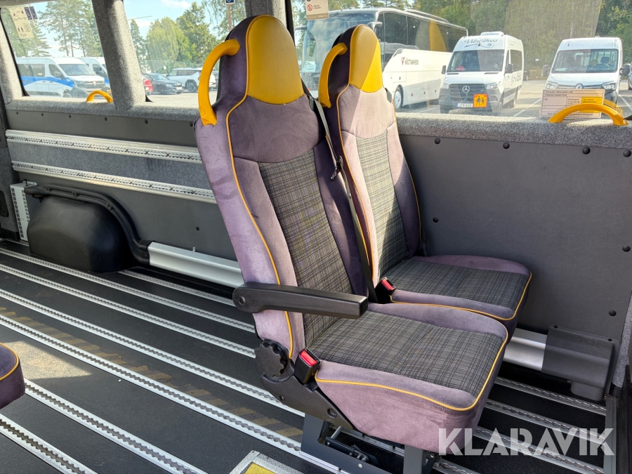 Minibuss Renault Master Chassi Cab 3.5 T 2.3 dCi Manuell 145 hk