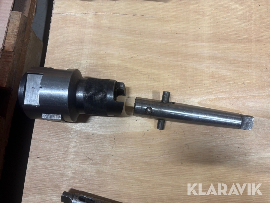 Hållare för gängtappar och gängsnitt