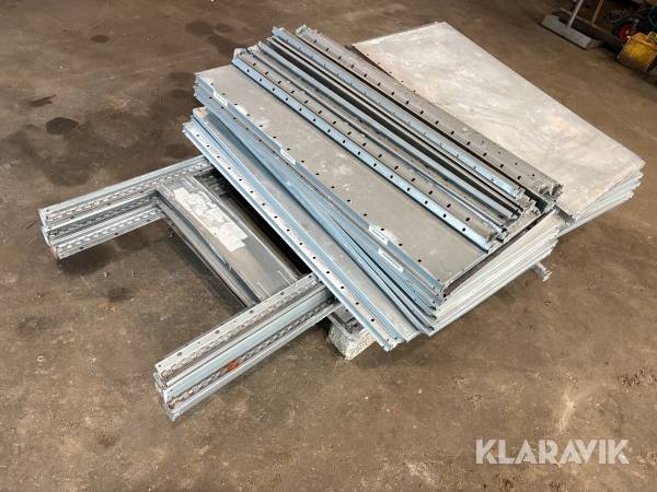 Plåthyllor 4 st sektioner