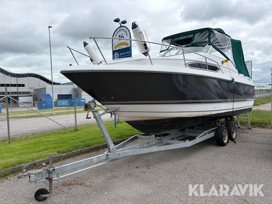 Motorbåt Monterey 246 SEL