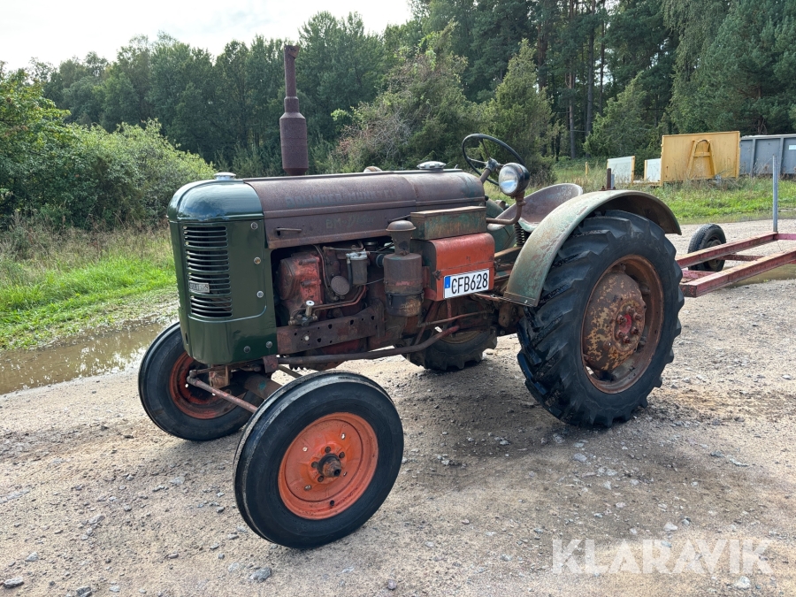 Veterantraktor Bolinder-Munktell BM 230 Victor