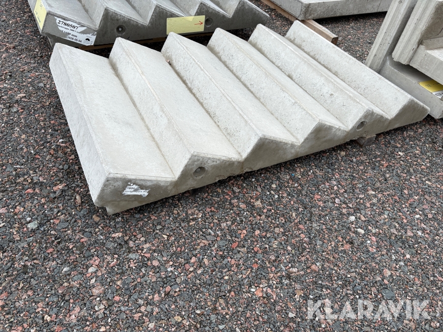 Blocktrapp 1100 mm 6 steg