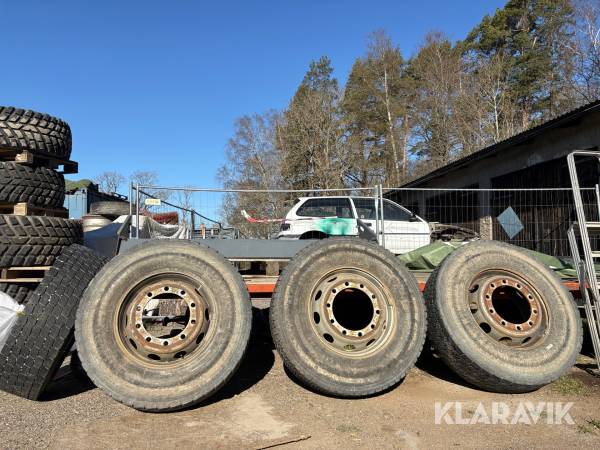 Lastbilsdäck på fälg Windpower WDW80