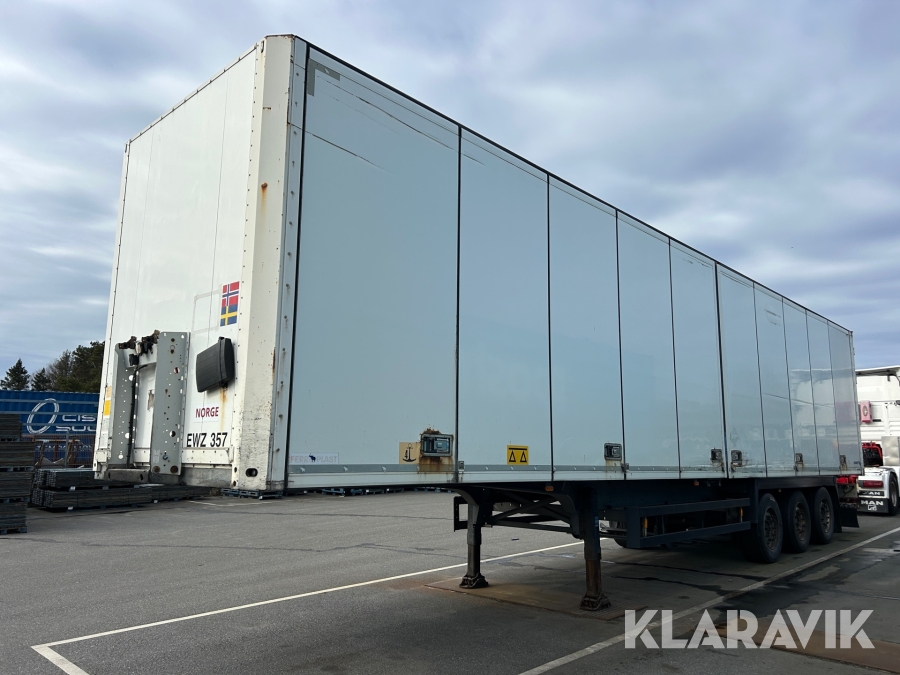 Skåptrailer Schmitz NSK SCB S3B utrikes