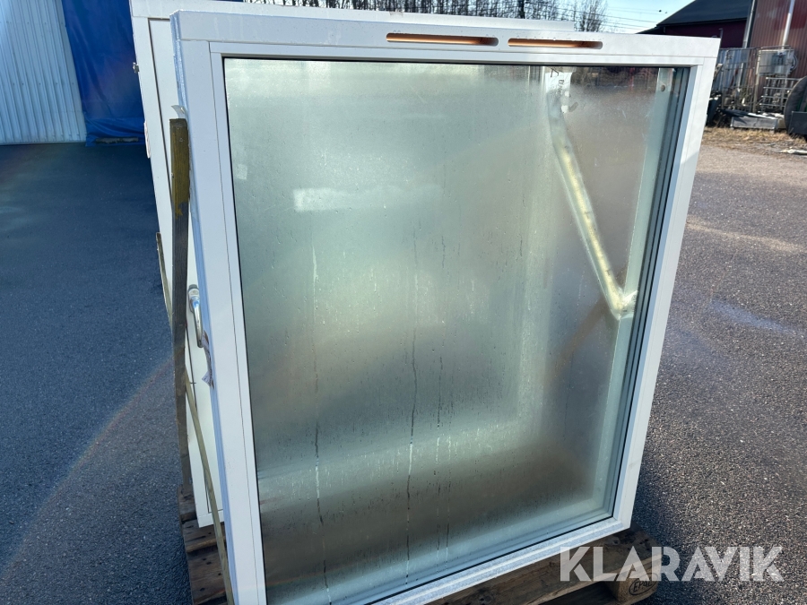 Fönster 11,5*13,5 & 11*13 2 st