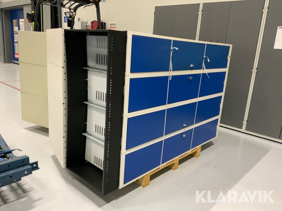 Omklädningsskåp Aj 3st