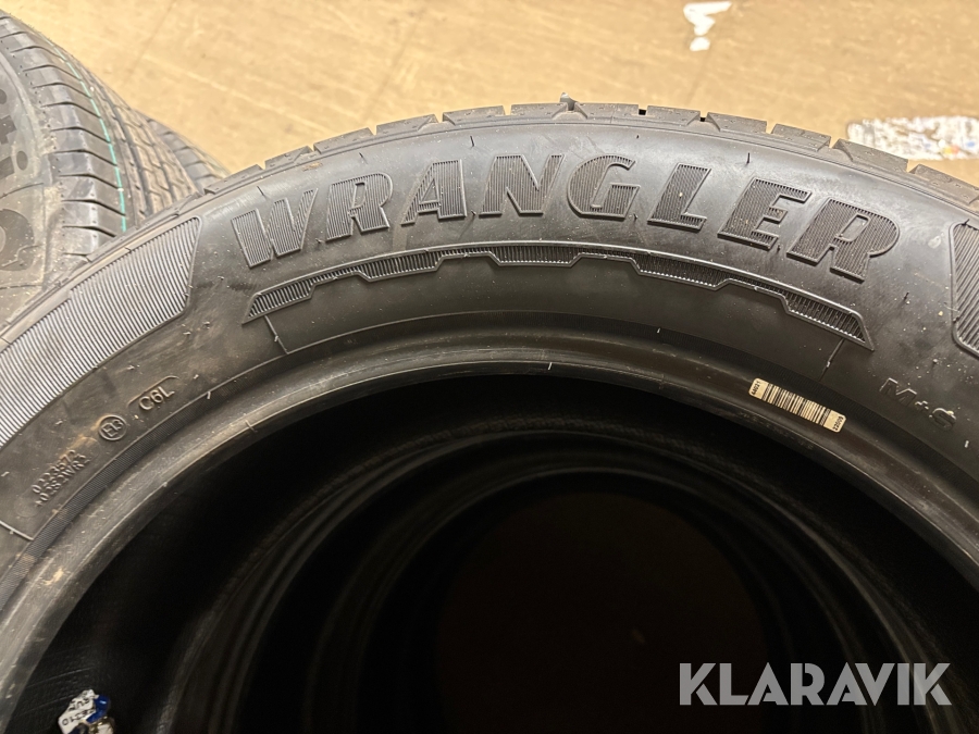 Däck Good Year Wrangler 255/55R20 4st