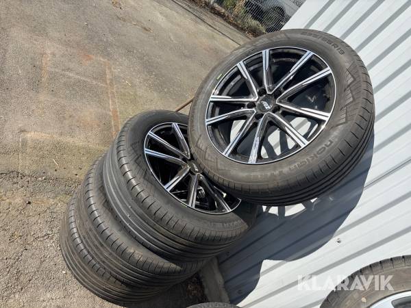 Personbilsdäck Nokian Hakka Black 3 235/55 R19 - 4st
