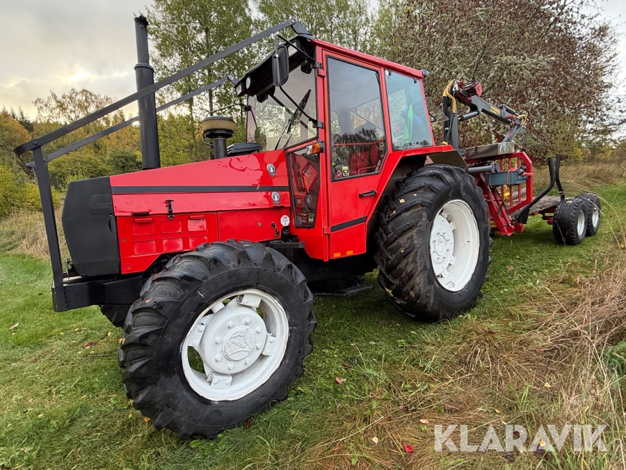 Traktor & skogsvagnsekipage Valmet 605