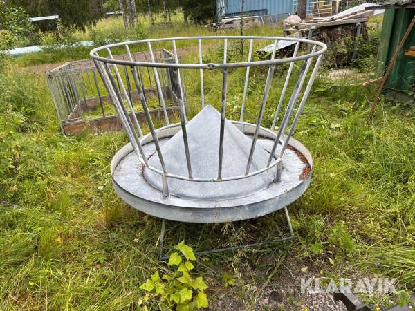 Foderhäck med mittkon Siltbergs Smide