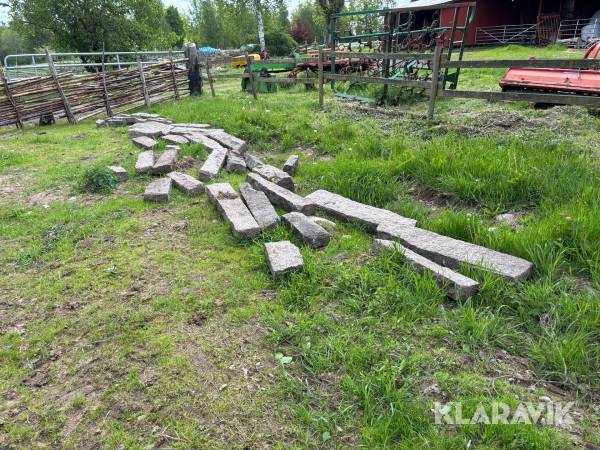 Kantsten granit ca 33m