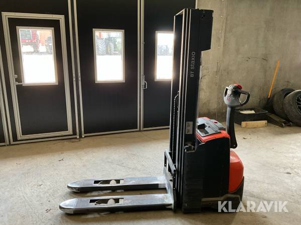 Ledstaplare BT Staxio Swe120